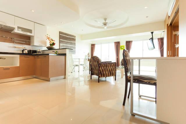 Galare Thong Tower Aparthotel Chiang Mai Exteriör bild