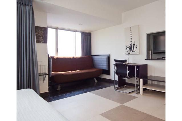Galare Thong Tower Aparthotel Chiang Mai Exteriör bild