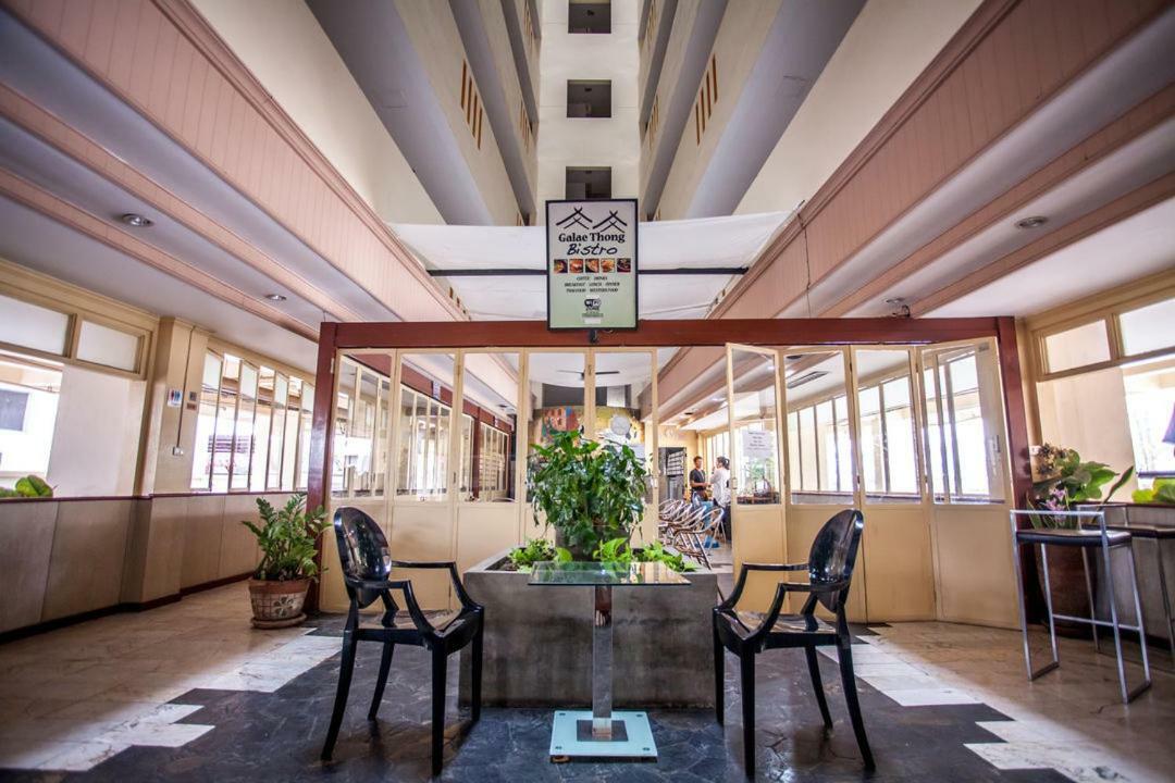 Galare Thong Tower Aparthotel Chiang Mai Exteriör bild
