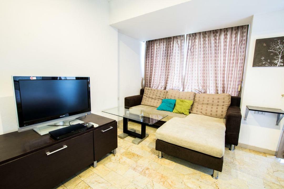 Galare Thong Tower Aparthotel Chiang Mai Exteriör bild