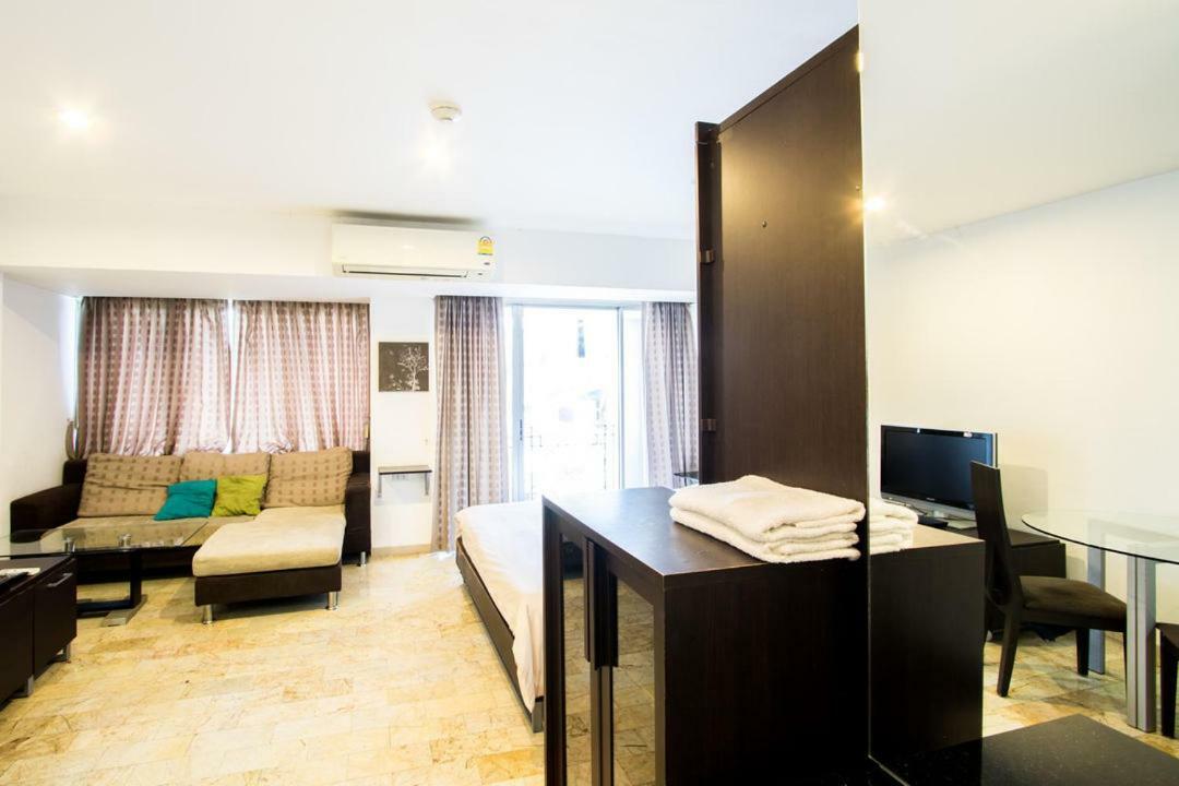 Galare Thong Tower Aparthotel Chiang Mai Exteriör bild